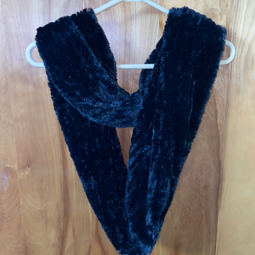 Black Infinity scarf